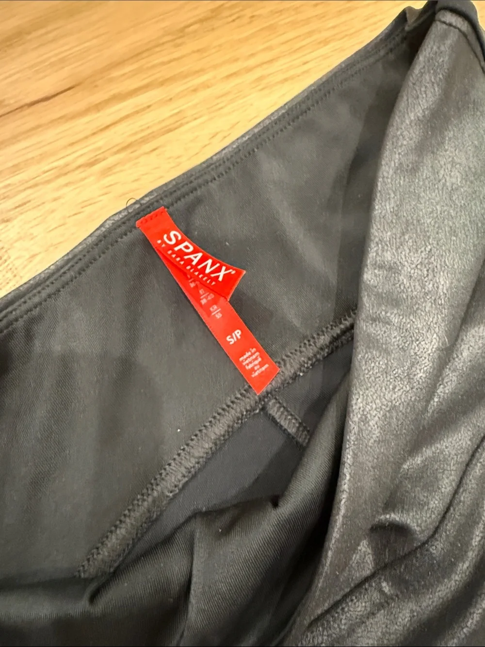 SPANX brand style